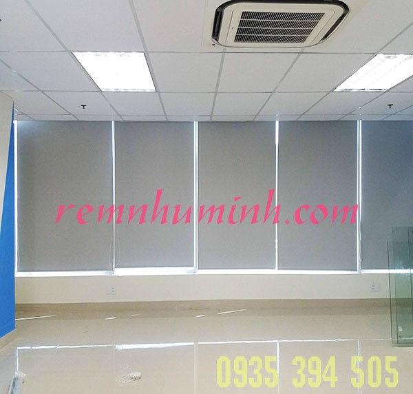 Rèm cuốn màu xám ghi tại Đà Nẵng - Công ty Nội Thất Như Minh