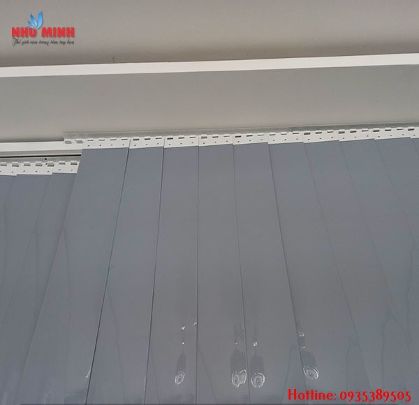 Màn ngăn lạnh màu ghi tại Đà Nẵng - mẫu ngăn lạnh pvc màu ghi Như Minh